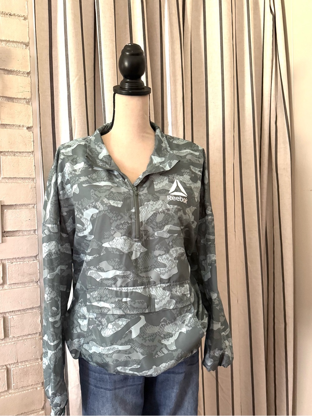 Reebok Women's Gray Camo Half-Zip Pullover Jacket